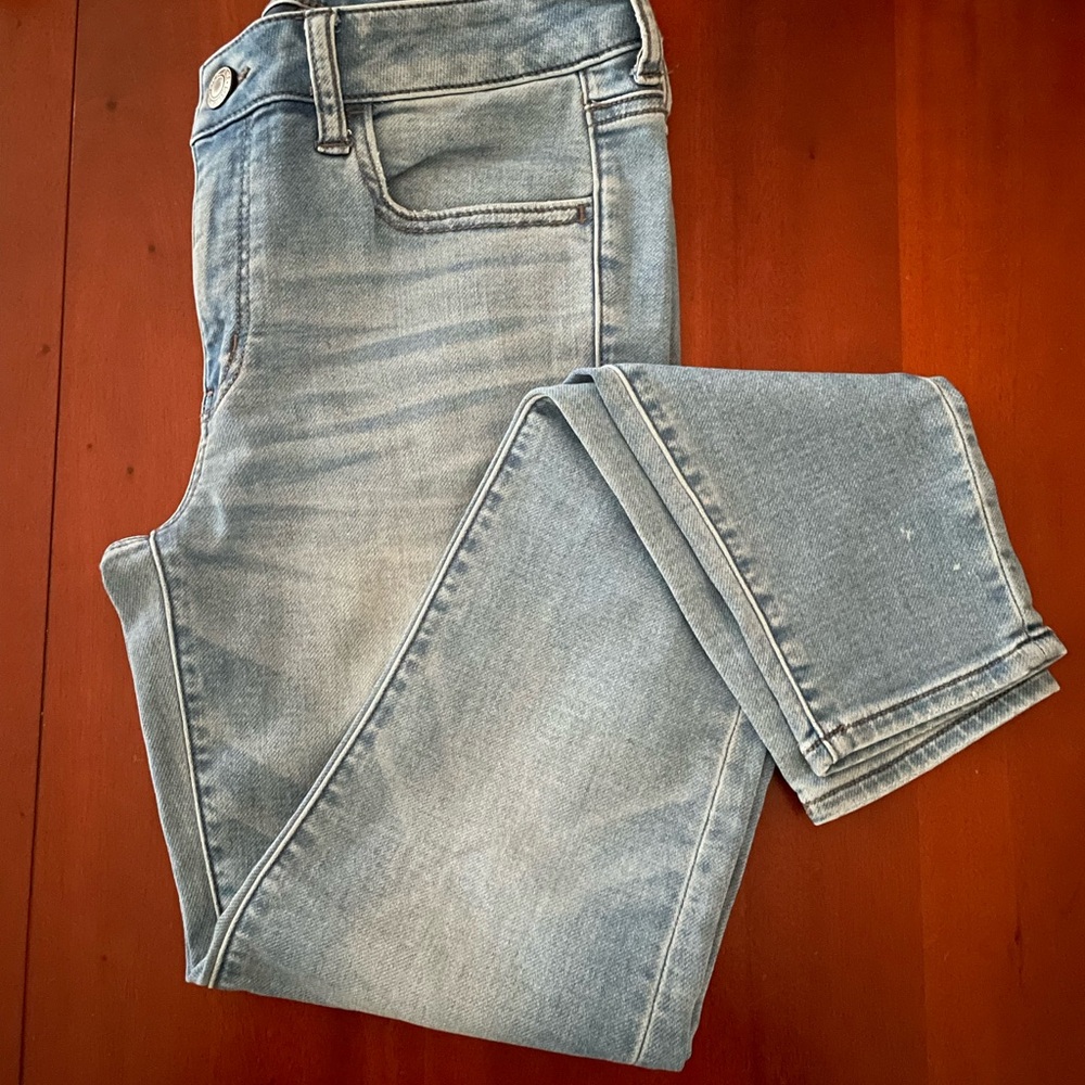 American Eagle Outfitters - Light Wash Denim Jeans